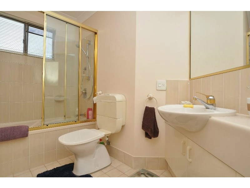 28/81 Boykambil Esplanade, Hope Island QLD 4212