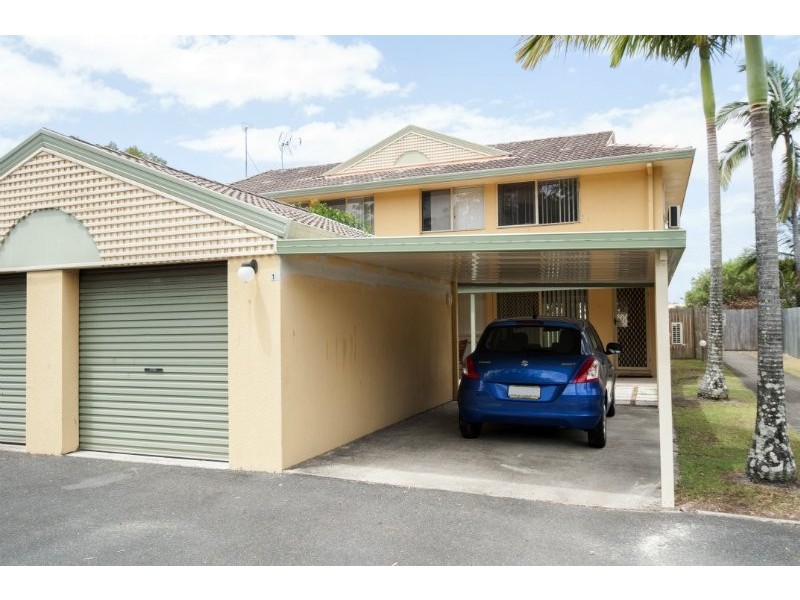 17/469 Pine Ridge Road, Runaway Bay QLD 4216