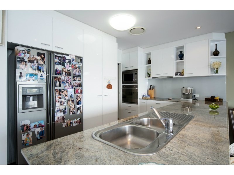 16/181 Lae Drive, Coombabah QLD 4216