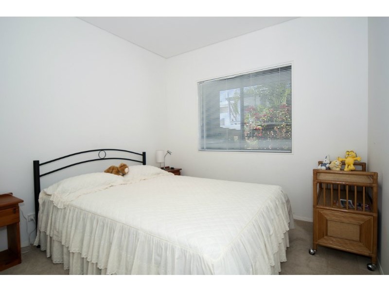 16/181 Lae Drive, Coombabah QLD 4216