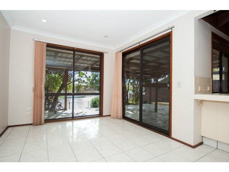 70 Oxley Drive, Paradise Point QLD 4216
