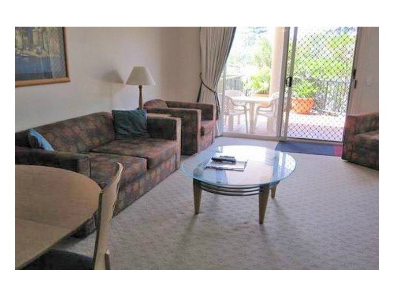 11/3 Sunset Boulevard, Surfers Paradise QLD 4217