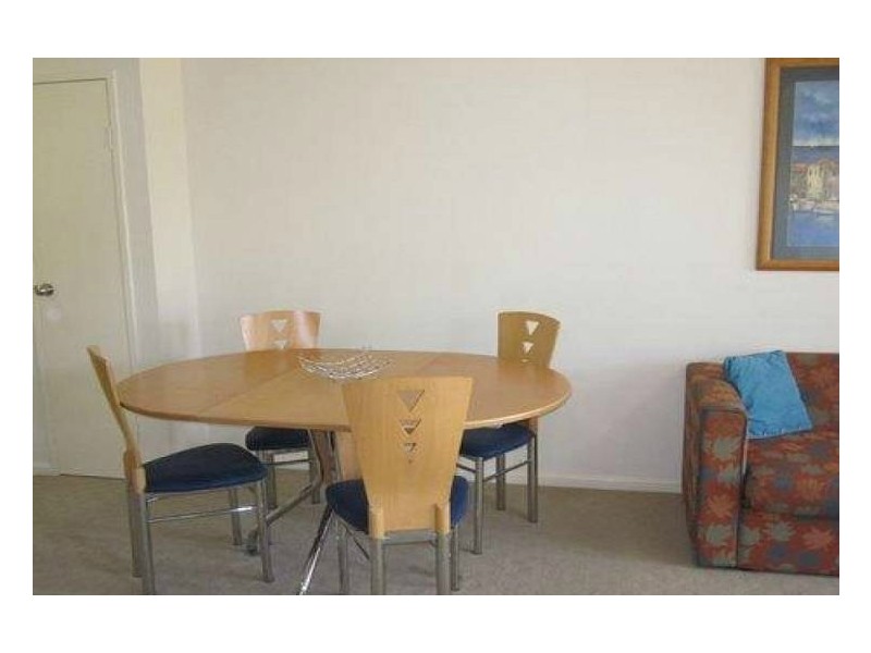 11/3 Sunset Boulevard, Surfers Paradise QLD 4217