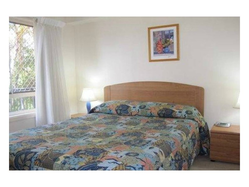 11/3 Sunset Boulevard, Surfers Paradise QLD 4217
