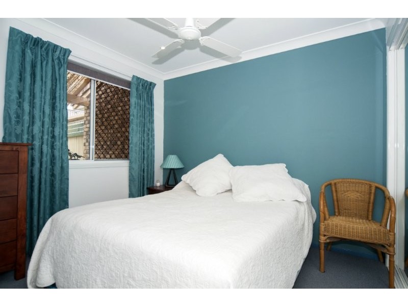 1/5 Clovelly Place, Labrador QLD 4215