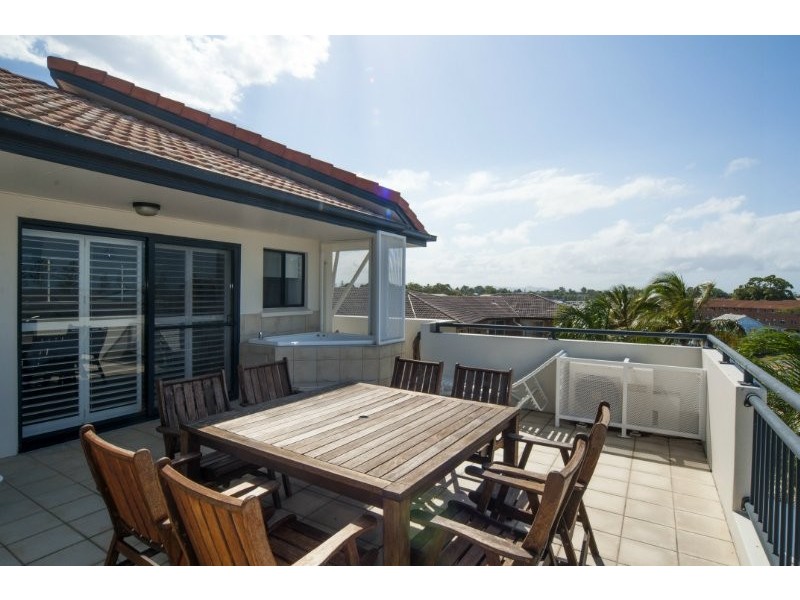 316/398 Marine Parade, Labrador QLD 4215