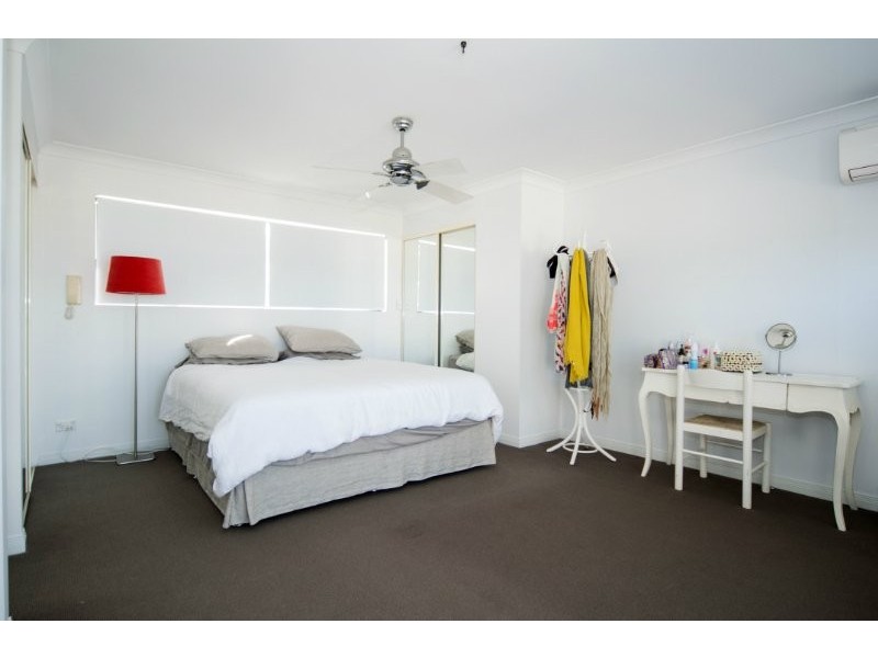 316/398 Marine Parade, Labrador QLD 4215