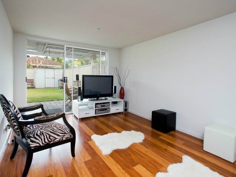 1/9 Warrie Close, Paradise Point QLD 4216