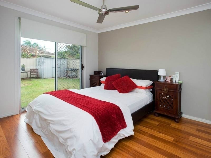 1/9 Warrie Close, Paradise Point QLD 4216