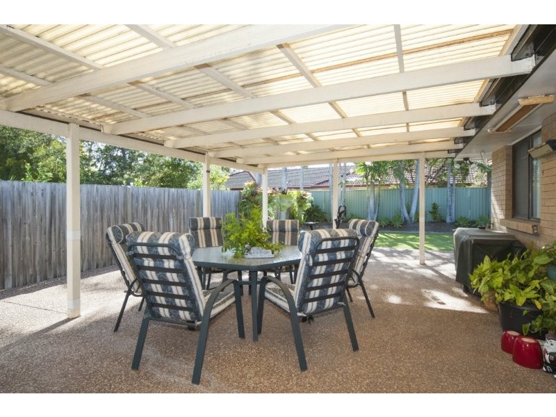 30 Burrinjuck Drive, Coombabah QLD 4216