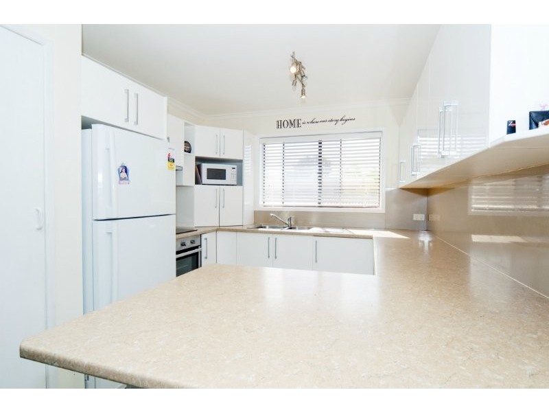 4/59 Errol Avenue, Paradise Point QLD 4216