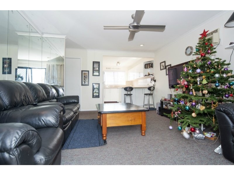 4/59 Errol Avenue, Paradise Point QLD 4216