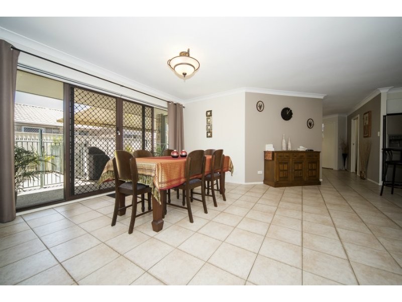 9 Waranga Way, Coombabah QLD 4216