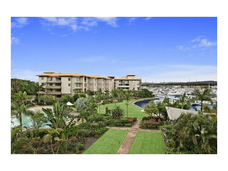 43/1743 Rialto Quay Drive, Hope Island QLD 4212