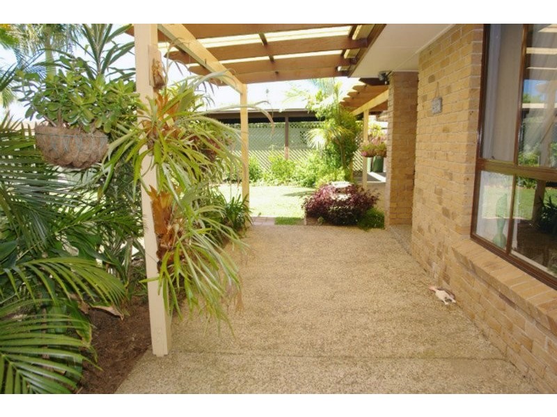 17 Rason Way, Coombabah QLD 4216