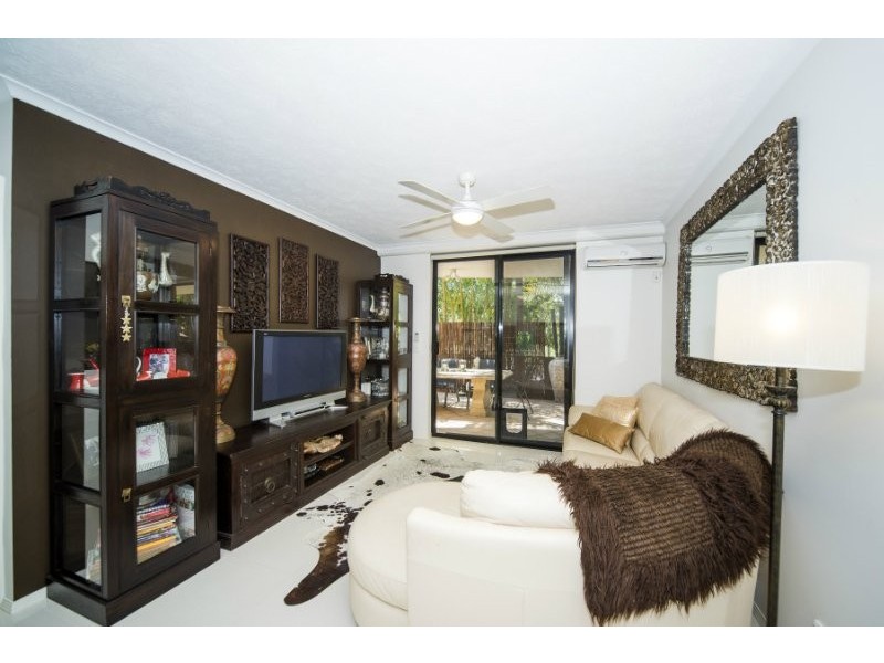 8-10/12 Bath Street, Labrador QLD 4215