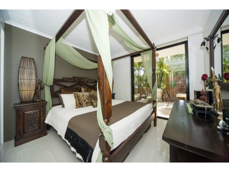 8-10/12 Bath Street, Labrador QLD 4215
