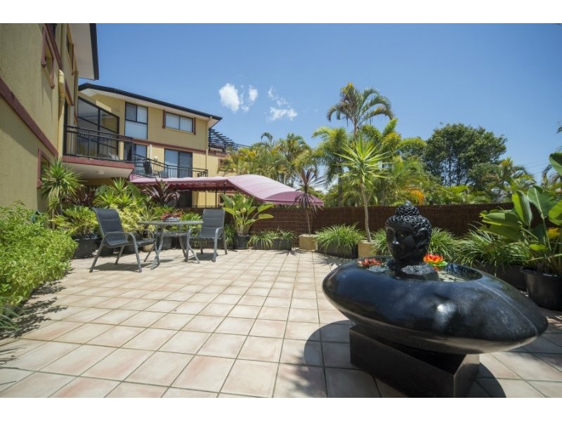 8-10/12 Bath Street, Labrador QLD 4215