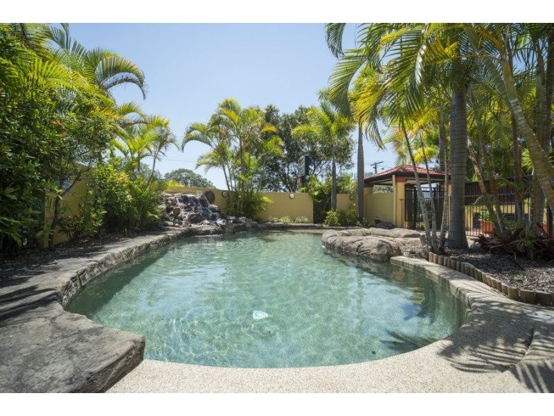 8-10/12 Bath Street, Labrador QLD 4215