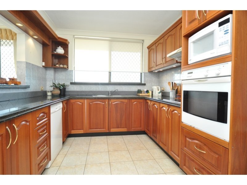 22/8 Paradise Parade, Paradise Point QLD 4216