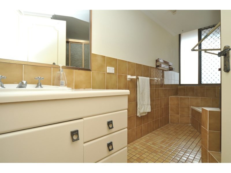22/8 Paradise Parade, Paradise Point QLD 4216