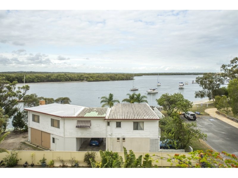 22/8 Paradise Parade, Paradise Point QLD 4216