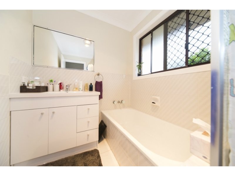 1/5 Maiala Close, Paradise Point QLD 4216