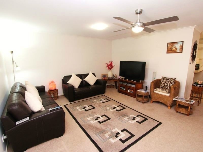 1/21 Kangaroo Avenue, Coombabah QLD 4216