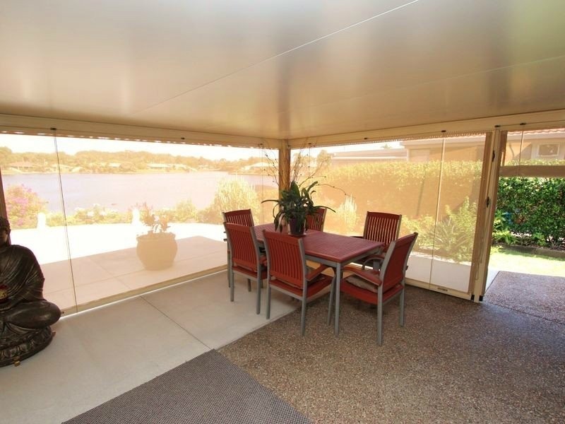 1/21 Kangaroo Avenue, Coombabah QLD 4216