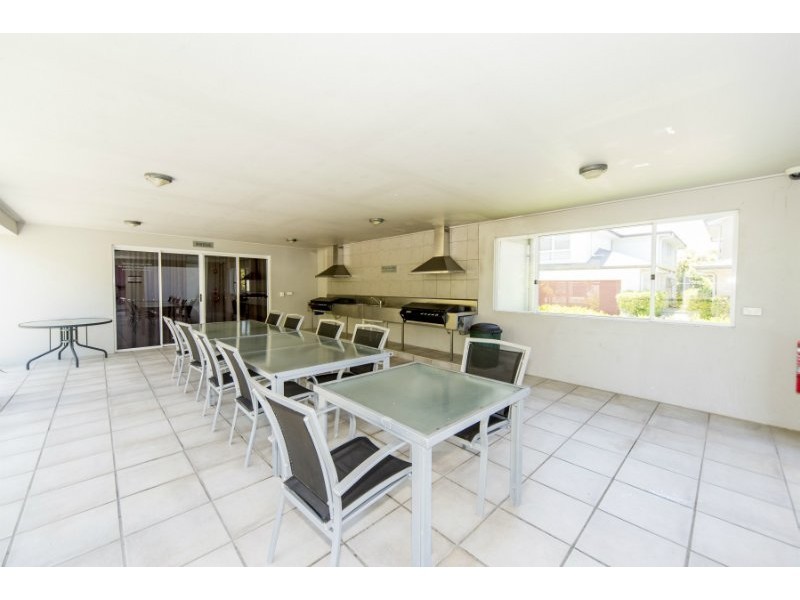 605/33 Clark Street, Biggera Waters QLD 4216