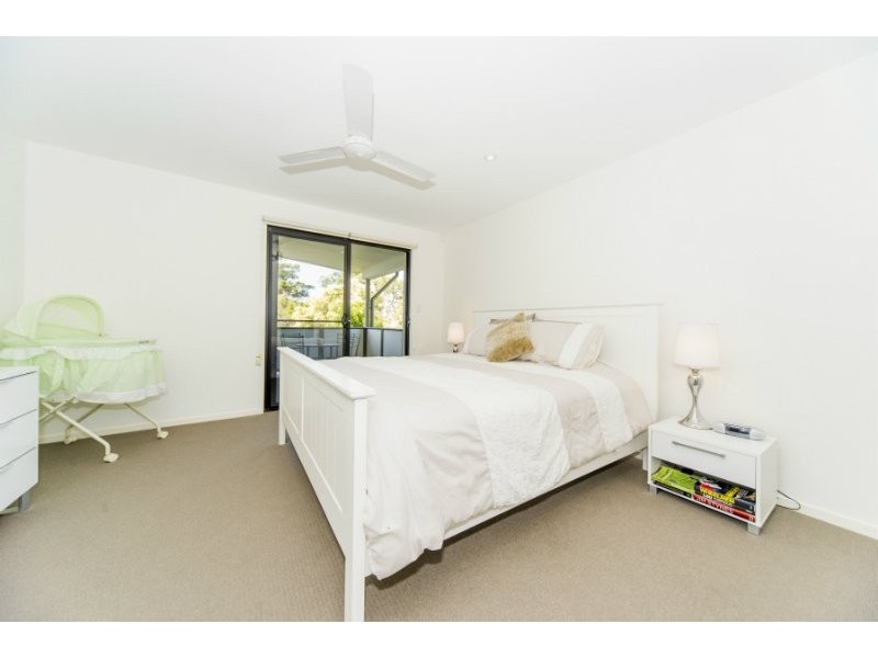 1/7 Penrock Parade, Labrador QLD 4215