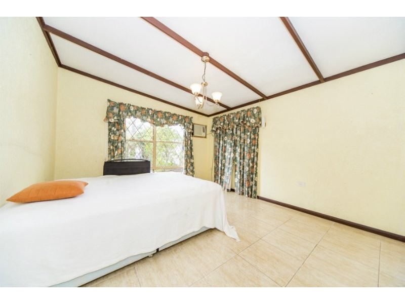 9 Eider Avenue, Paradise Point QLD 4216