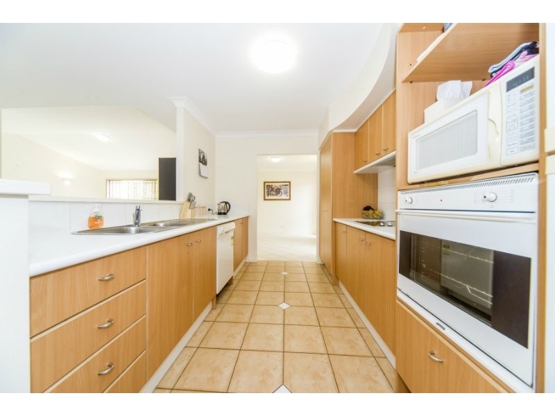 19 Zac Avenue, Coombabah QLD 4216