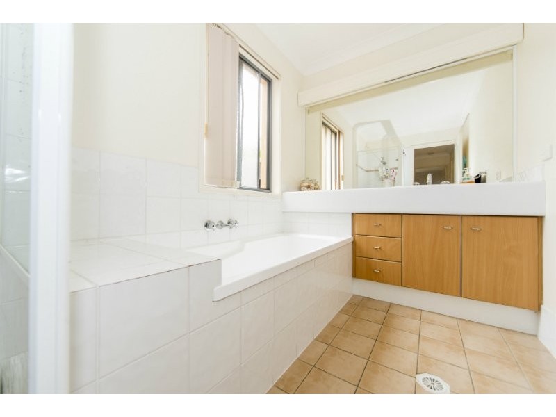 19 Zac Avenue, Coombabah QLD 4216