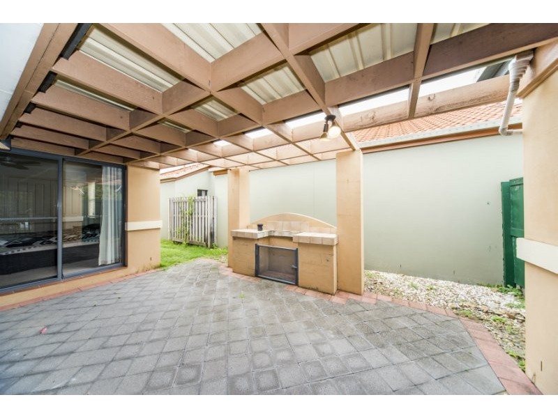 19 Zac Avenue, Coombabah QLD 4216