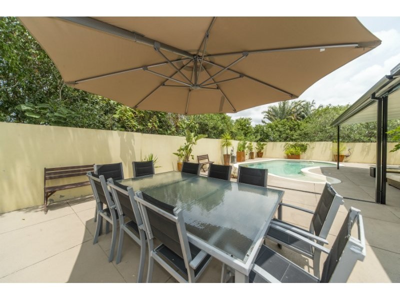 28 Oyster Cove Promenade, Helensvale QLD 4212