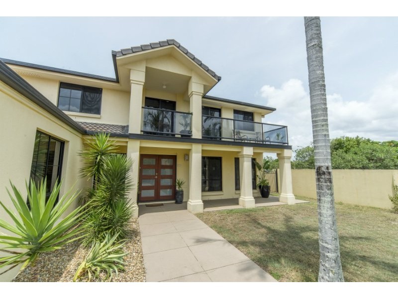 28 Oyster Cove Promenade, Helensvale QLD 4212