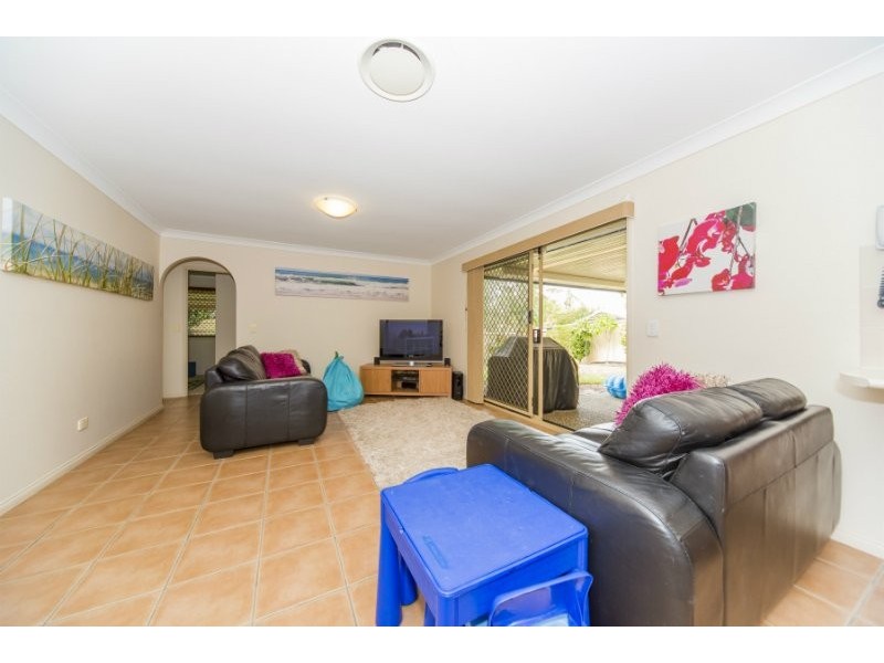 12 Salvia Street, Hollywell QLD 4216