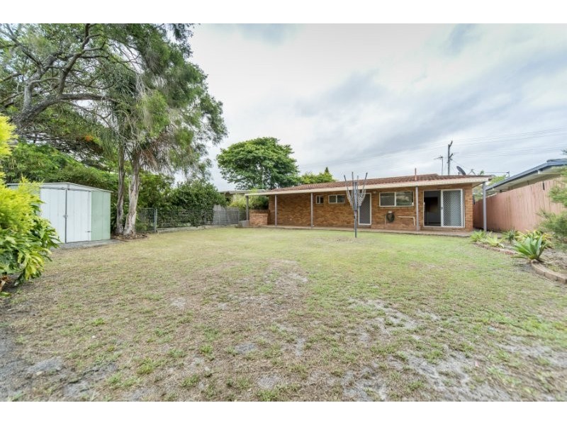 33 Jacaranda Avenue, Hollywell QLD 4216