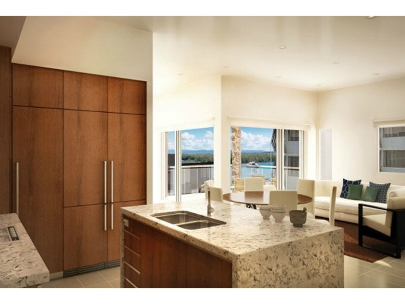 17 Killowill Avenue, Paradise Point QLD 4216