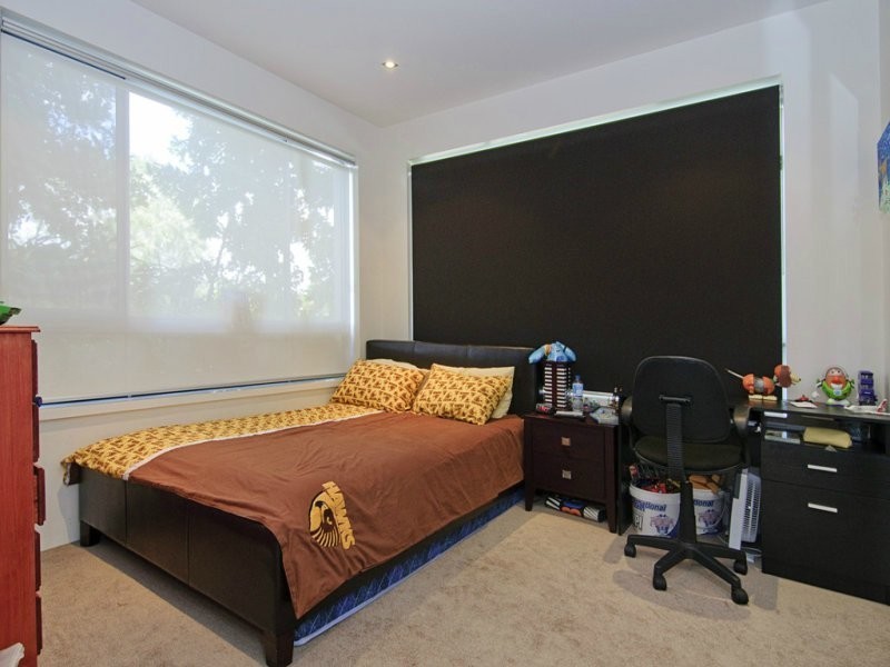 211/3 Pendraat Parade, Hope Island QLD 4212