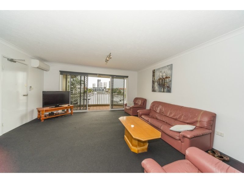 52/22 Jennifer Avenue, Runaway Bay QLD 4216