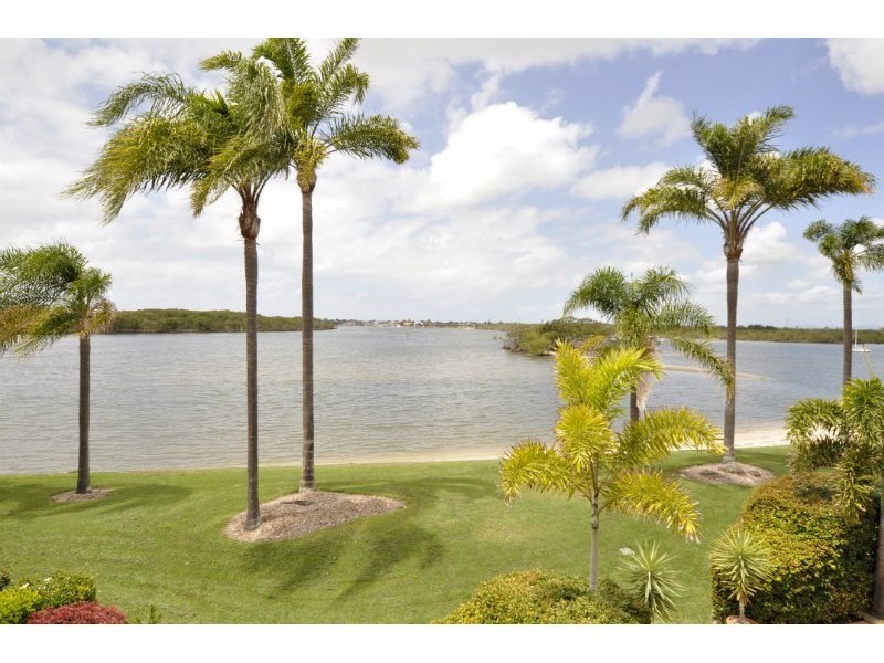 22/81 Boykambil Esplanade, Hope Island QLD 4212