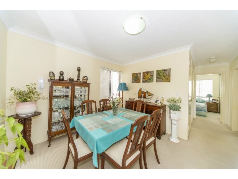 10/9 Bayview Street, Runaway Bay QLD 4216