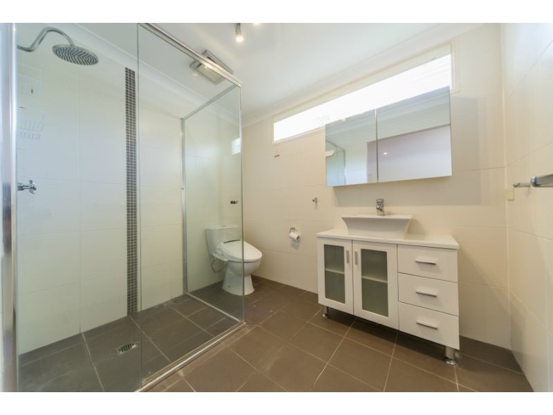 6 Tarni Street, Coombabah QLD 4216