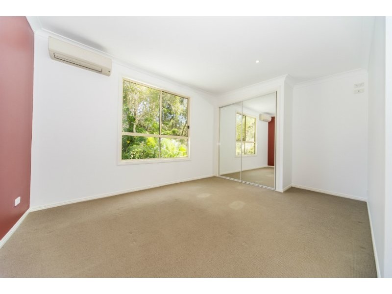 6 Tarni Street, Coombabah QLD 4216