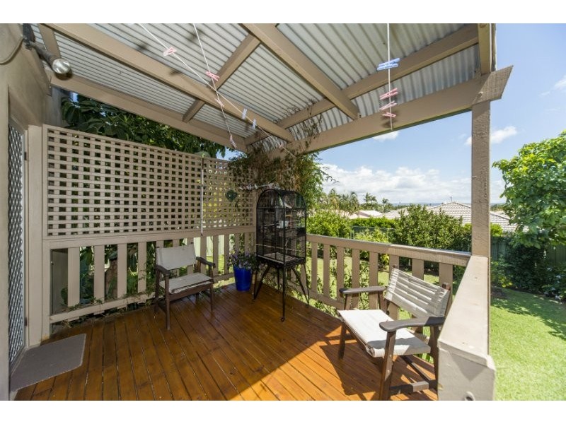 220 Oxley Drive, Coombabah QLD 4216