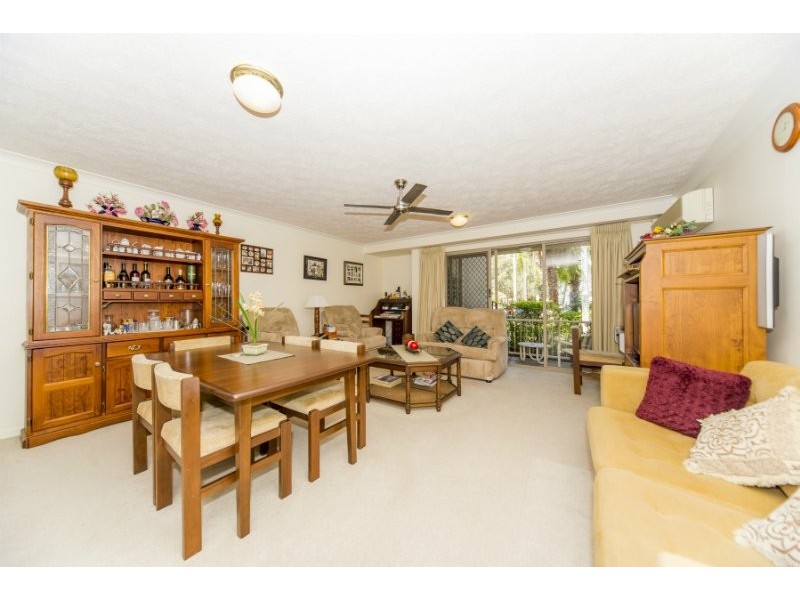 9/48 The Esplanade, Paradise Point QLD 4216