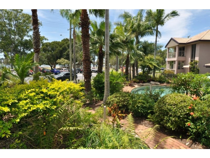 9/48 The Esplanade, Paradise Point QLD 4216