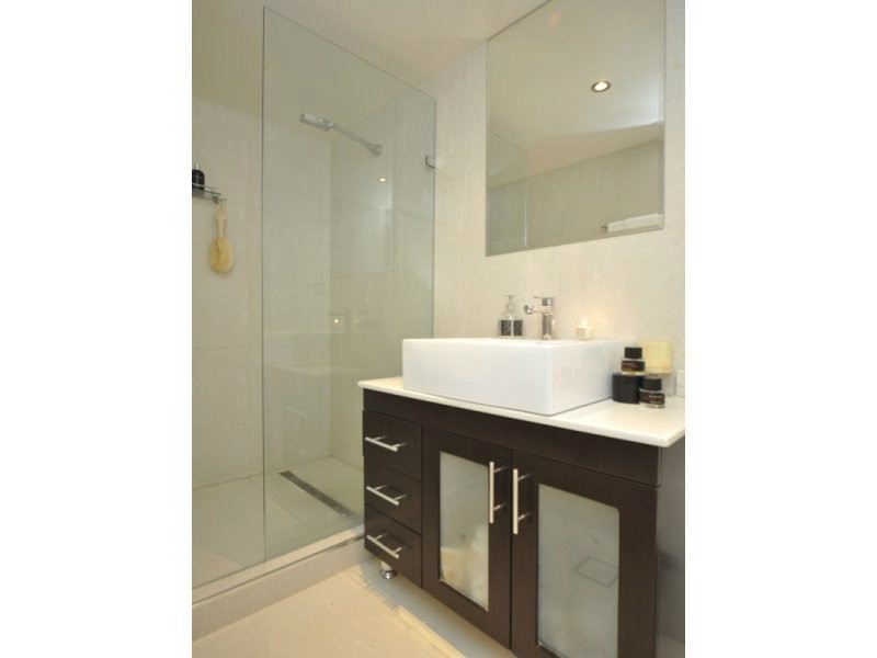 9/22 Jennifer Avenue, Runaway Bay QLD 4216